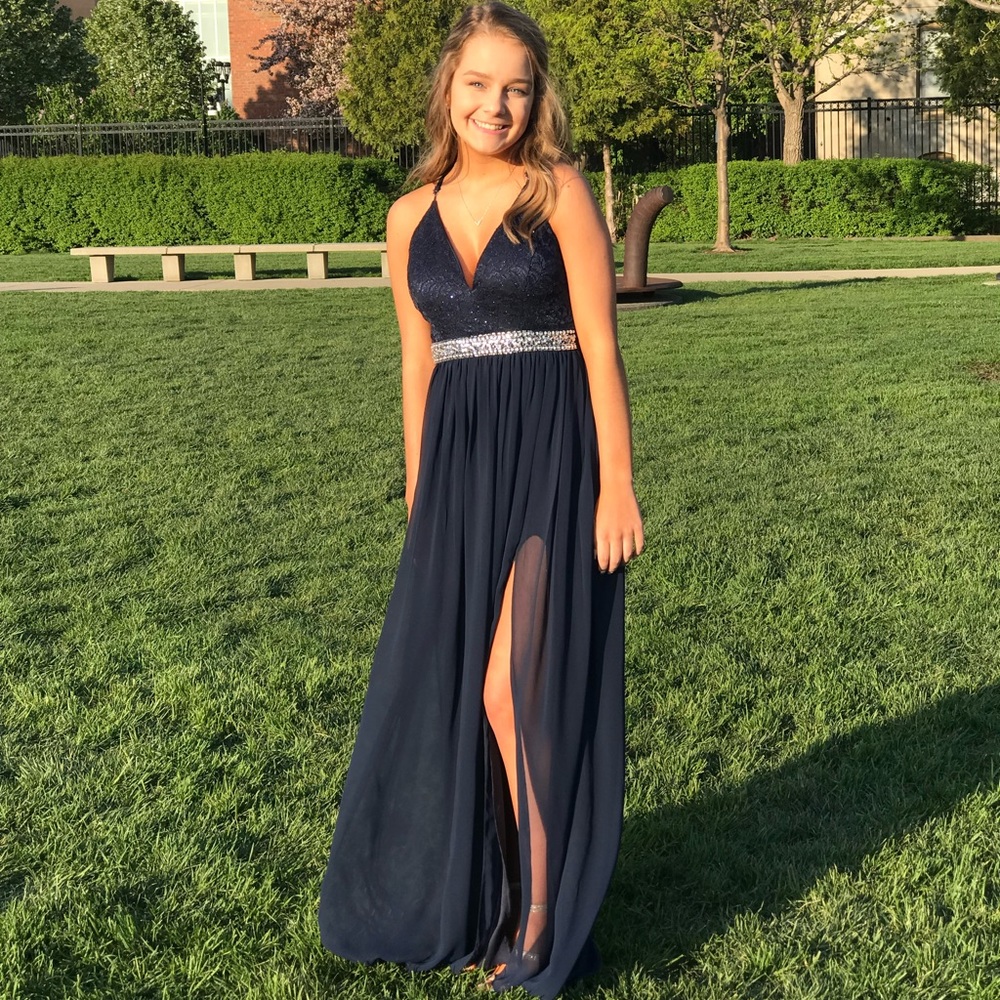 Dark Blue Prom Dress/Bridesmaids Dress Size 1/2